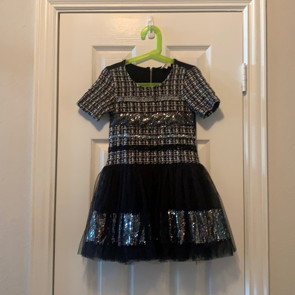 Hannah Banana Sequin Dress - Picture 1 of 5